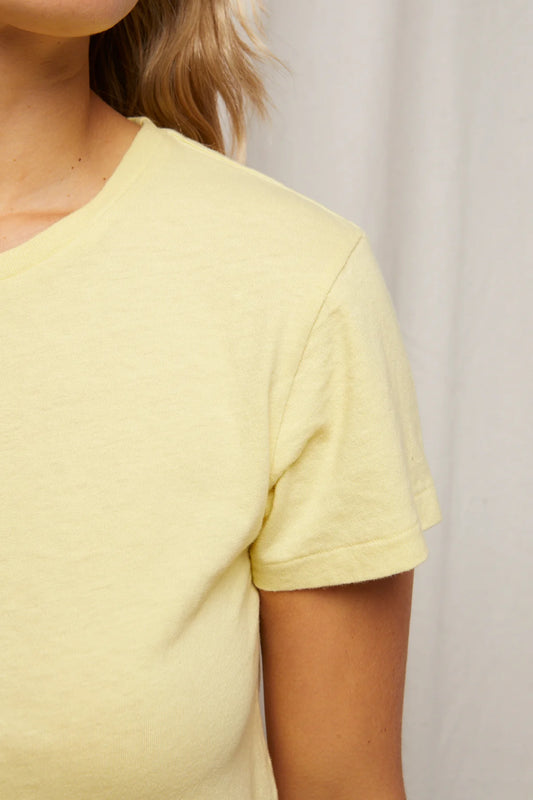 Perfect White Tee Lisa Tee