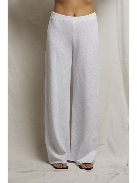 Perfect White Tee Amber Pant