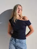 Stateside Off-shoulder top