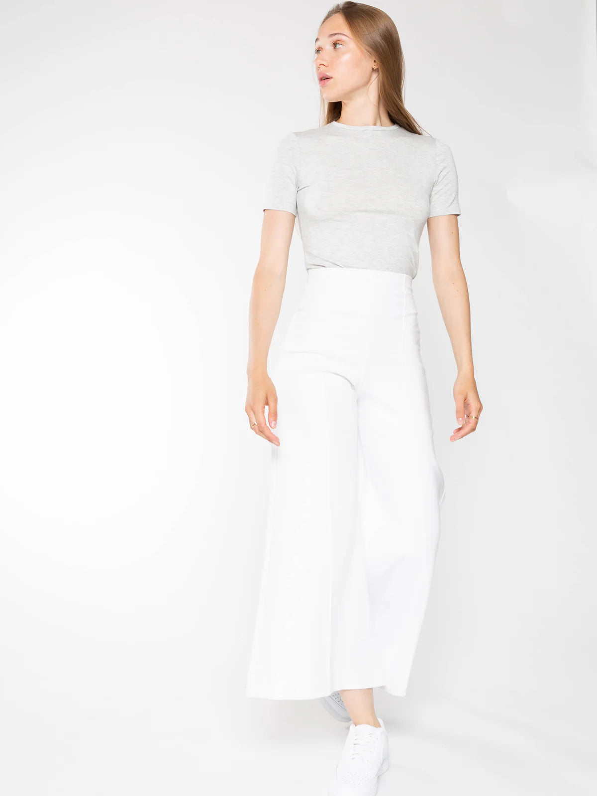 Ripley Rader Fitted T-Shirt