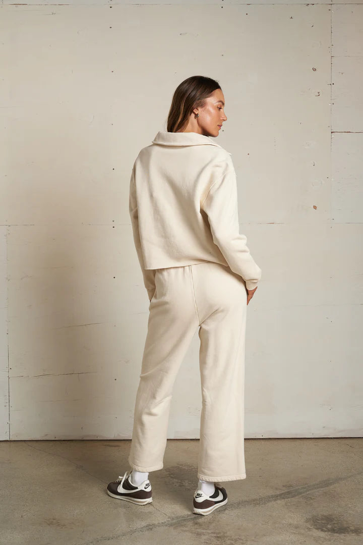 Perfect White Tee Vinny Sweatshirt