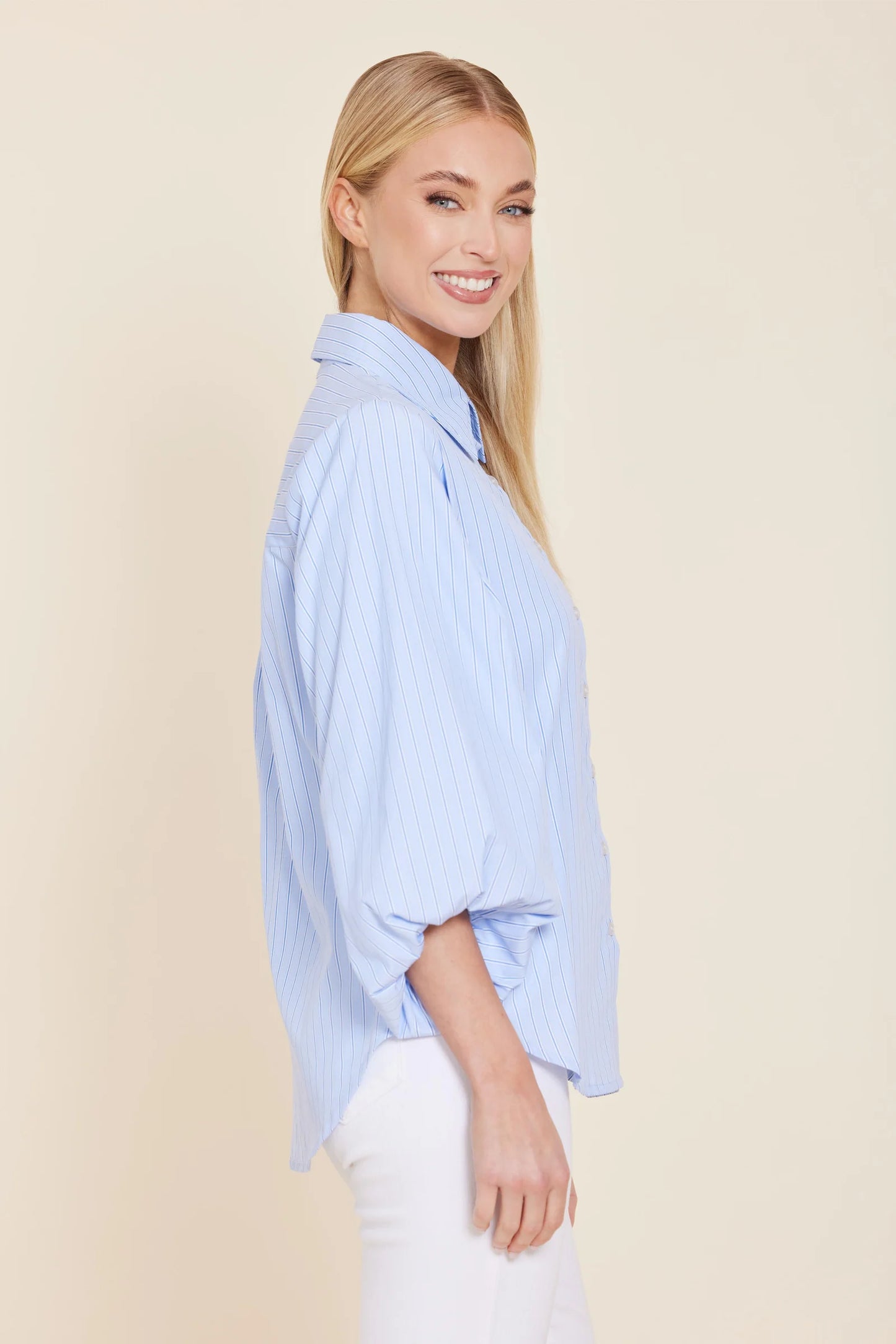 Dolce Cabo Exagerated Sleeve Top