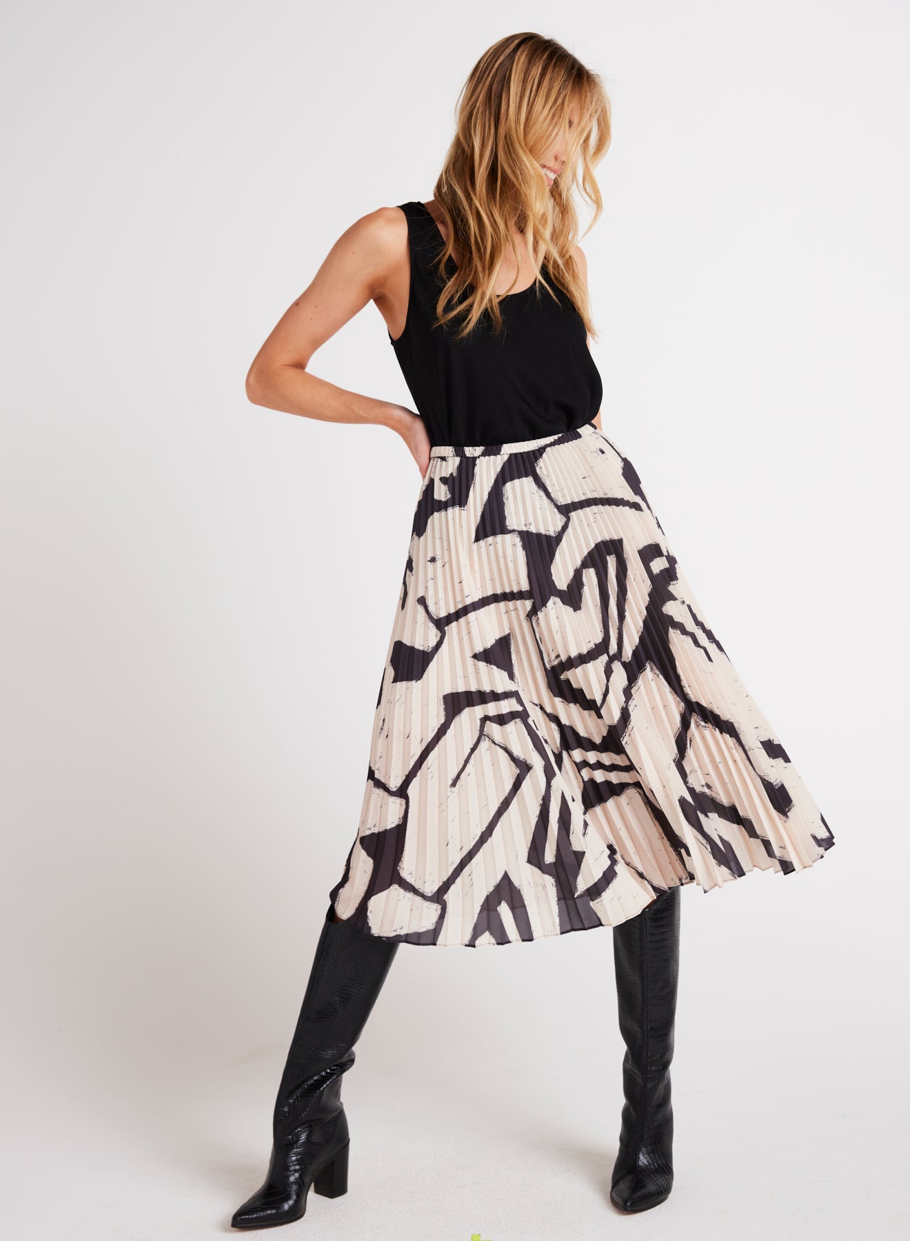 Bella Dahl Knife Pleat Midi Skirt