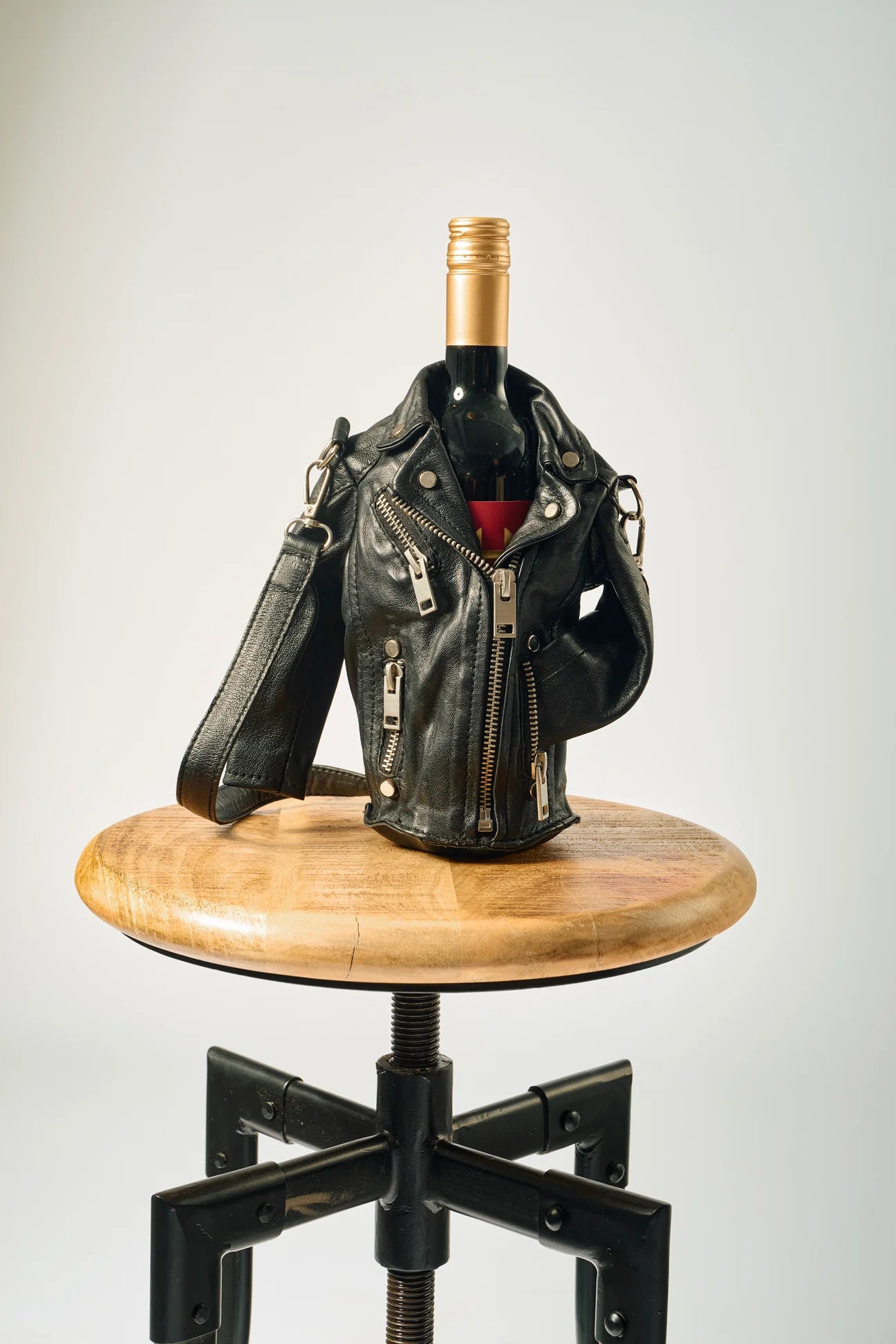 Marituis Wine Bottle Holder