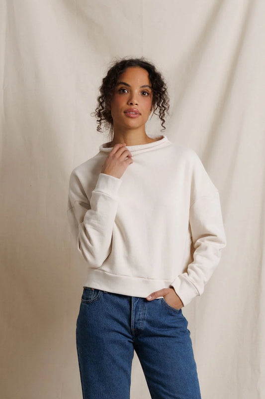 Perfect White Tee Arden Pullover