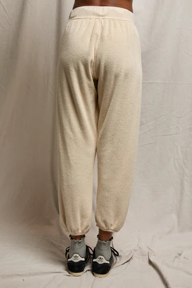 Perfect White Tee Gogo Jogger