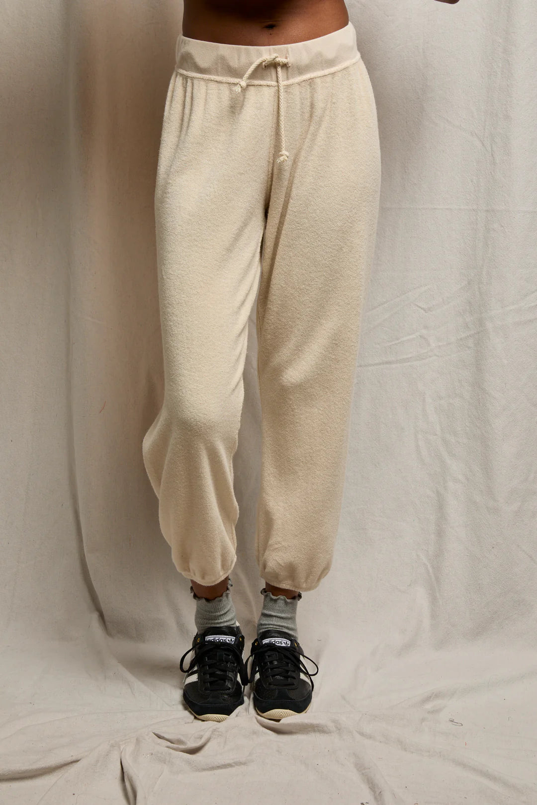 Perfect White Tee Gogo Jogger