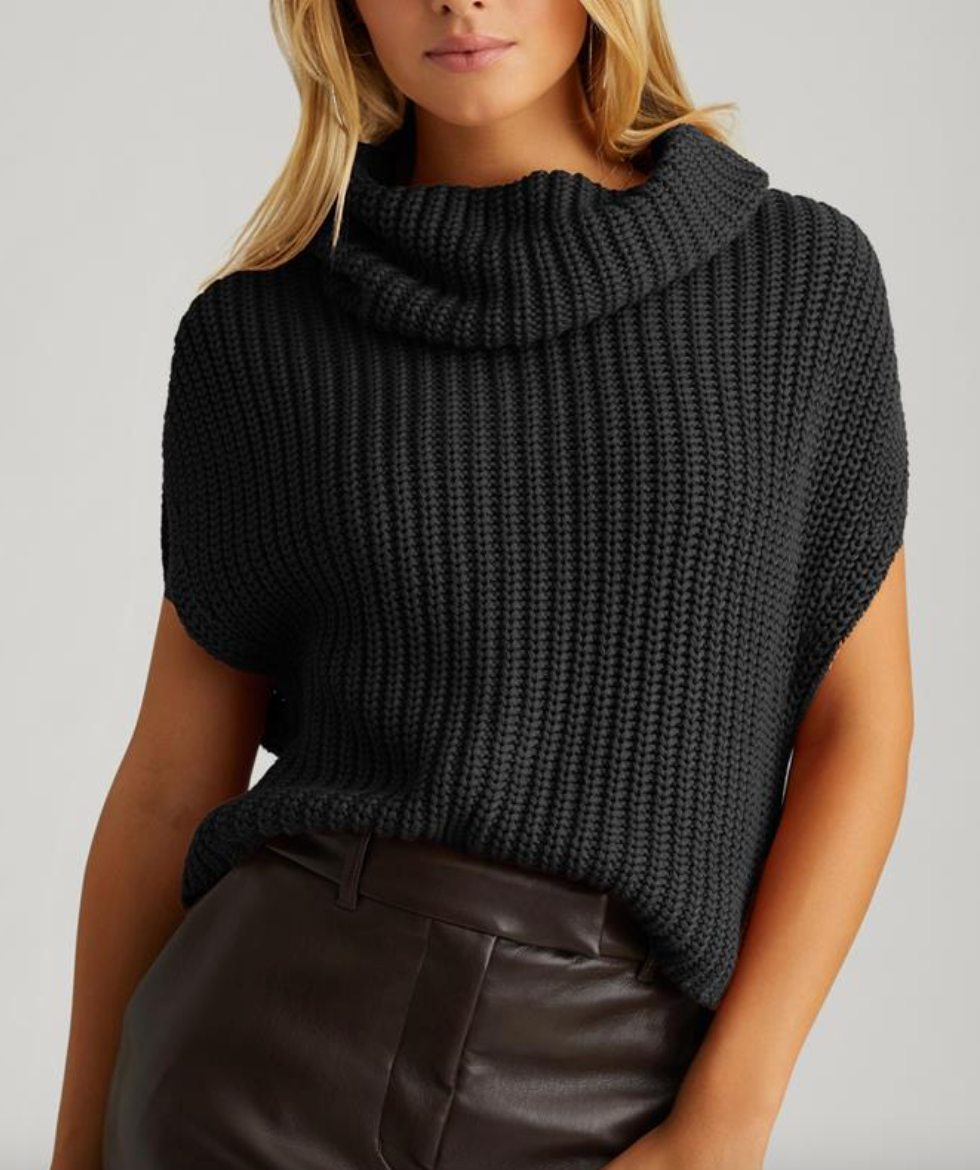 525 Cate Sleeveless Turtleneck Sweater