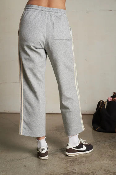 Perfect White Tee Claud Pant
