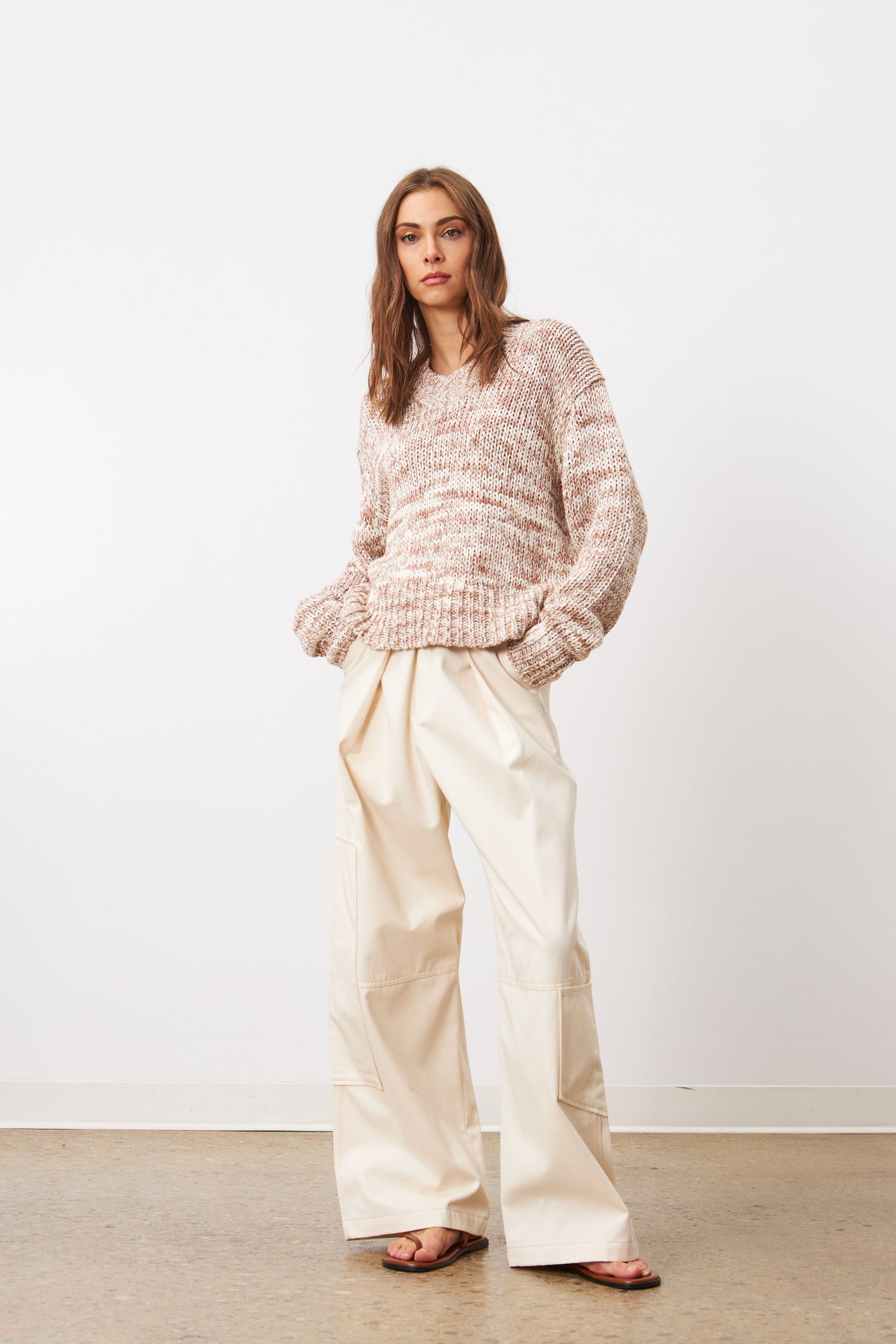 Line Clea Sweater