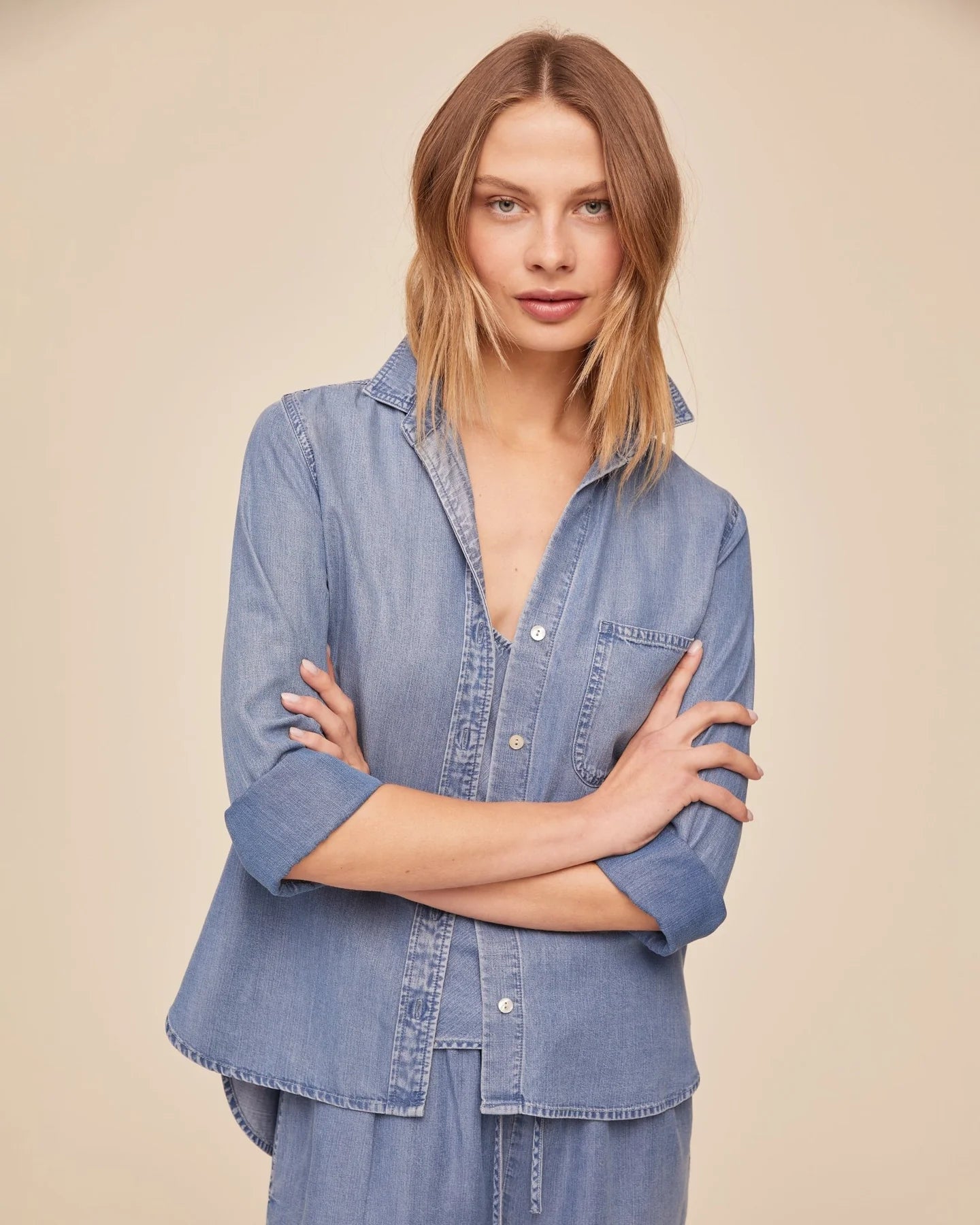 Bella Dahl Shirt Tail Button Down
