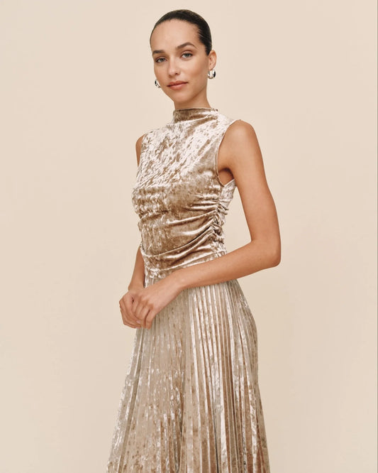 Bella Dahl Sleeveless Shirred Top