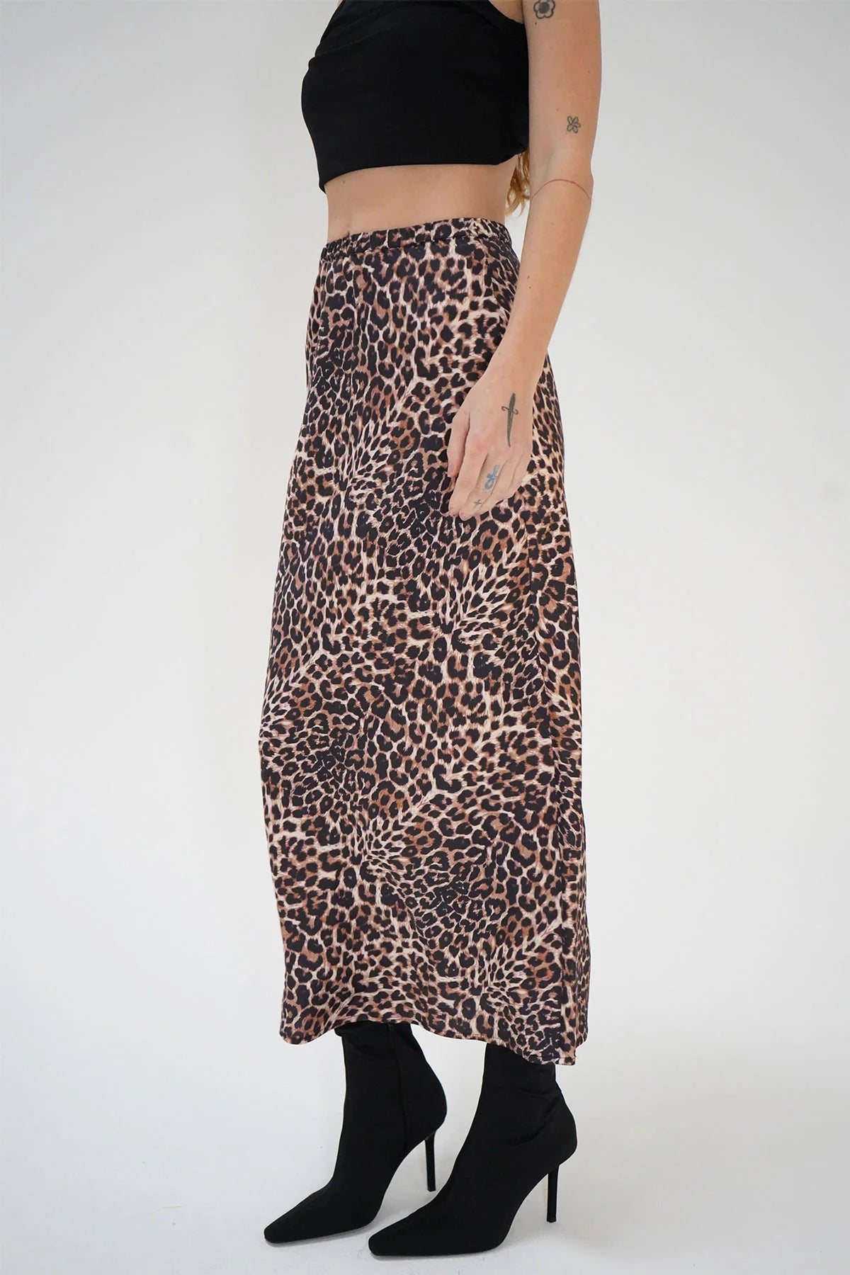 LNA Zia Midi Skirt