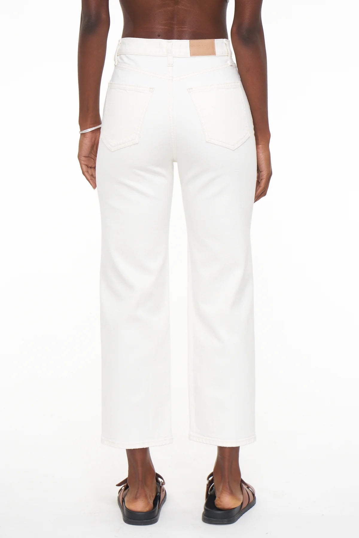 Pistola Cassie Straight Crop