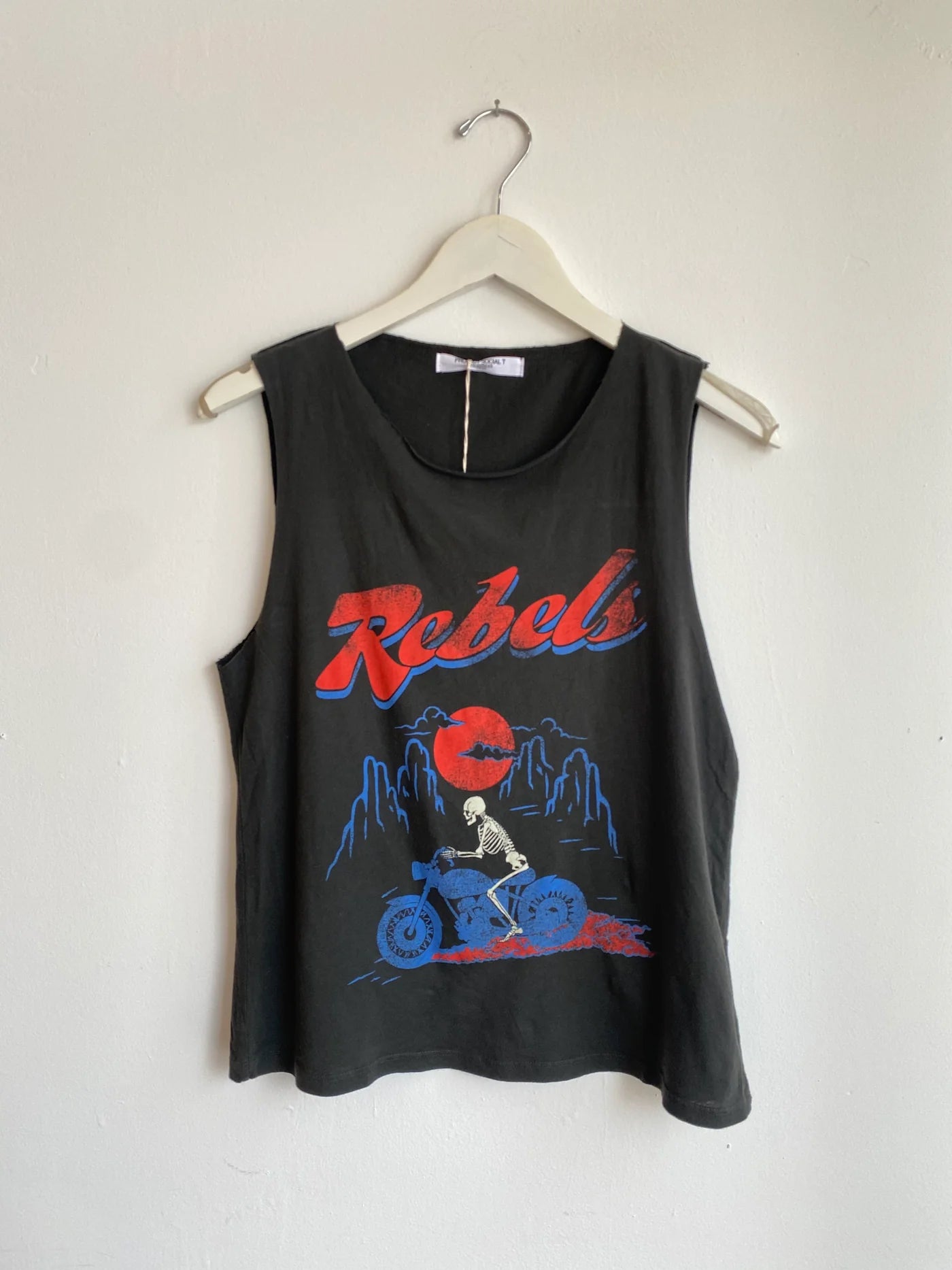 Project Social T Rebels Raw Tank